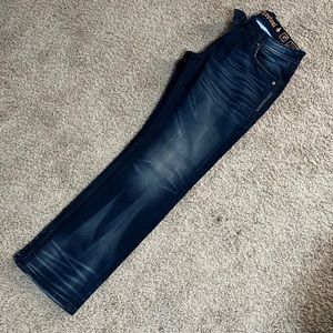 Great pair of jeans! Top notch care and quality.